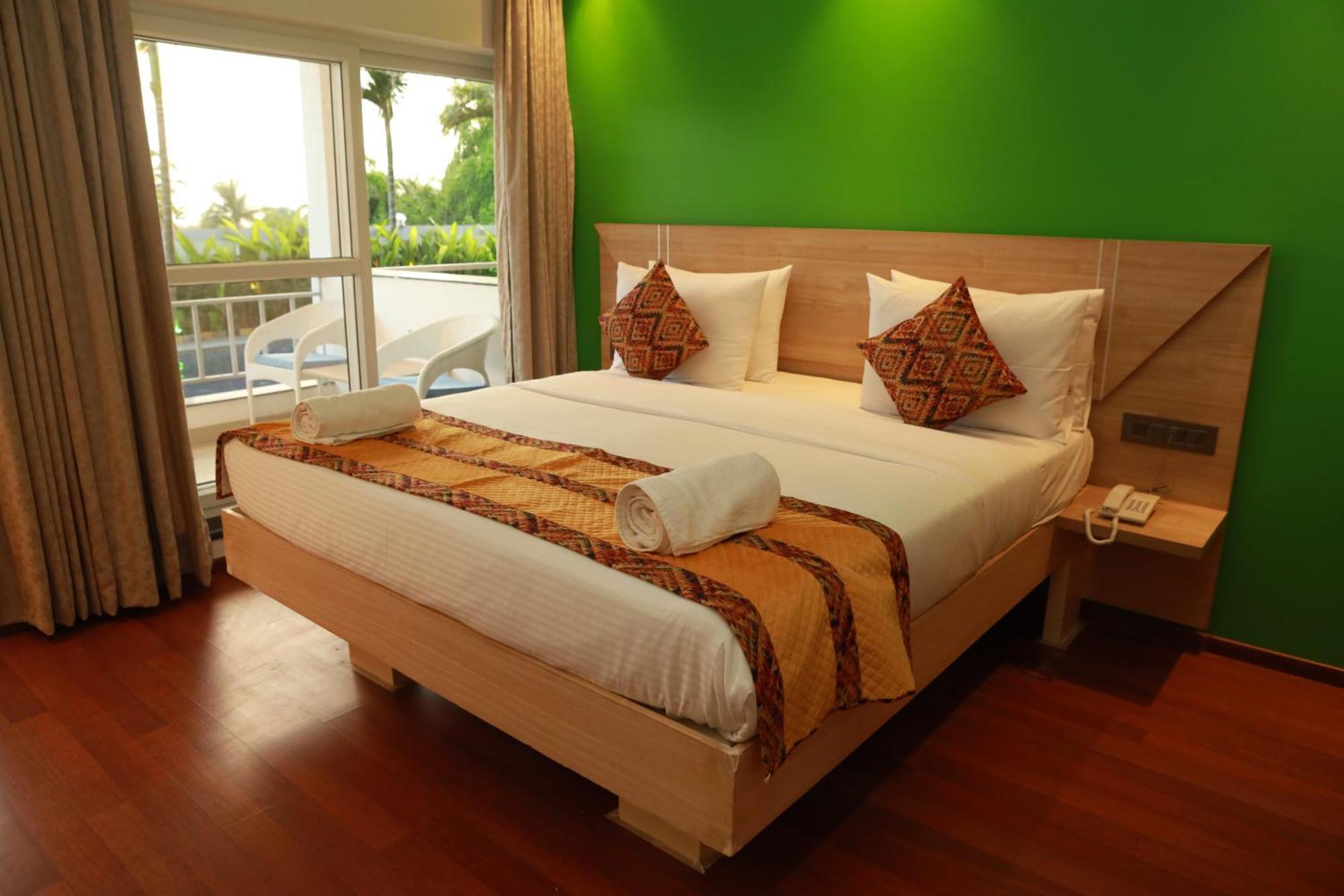 Gracias Cafe & Resort Morjim Exteriör bild