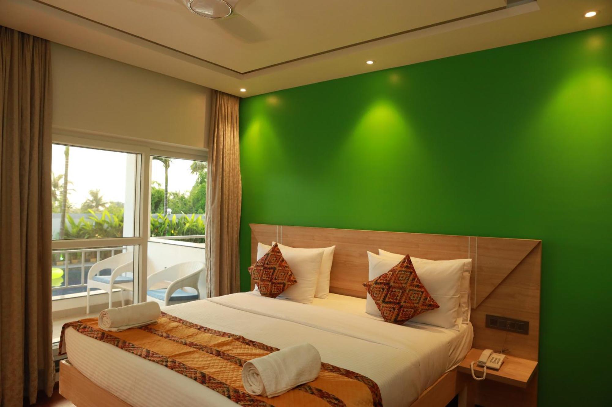 Gracias Cafe & Resort Morjim Exteriör bild